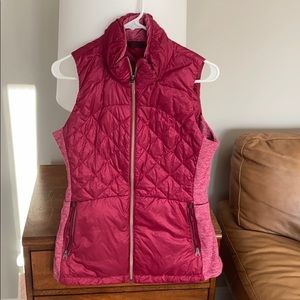 Lulu Lemon Down to Run vest NWOT